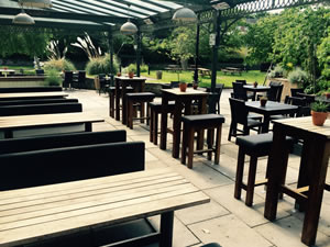 beer garden at the Netherton Hall pub